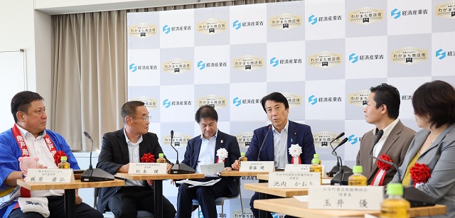 座談会の様子２